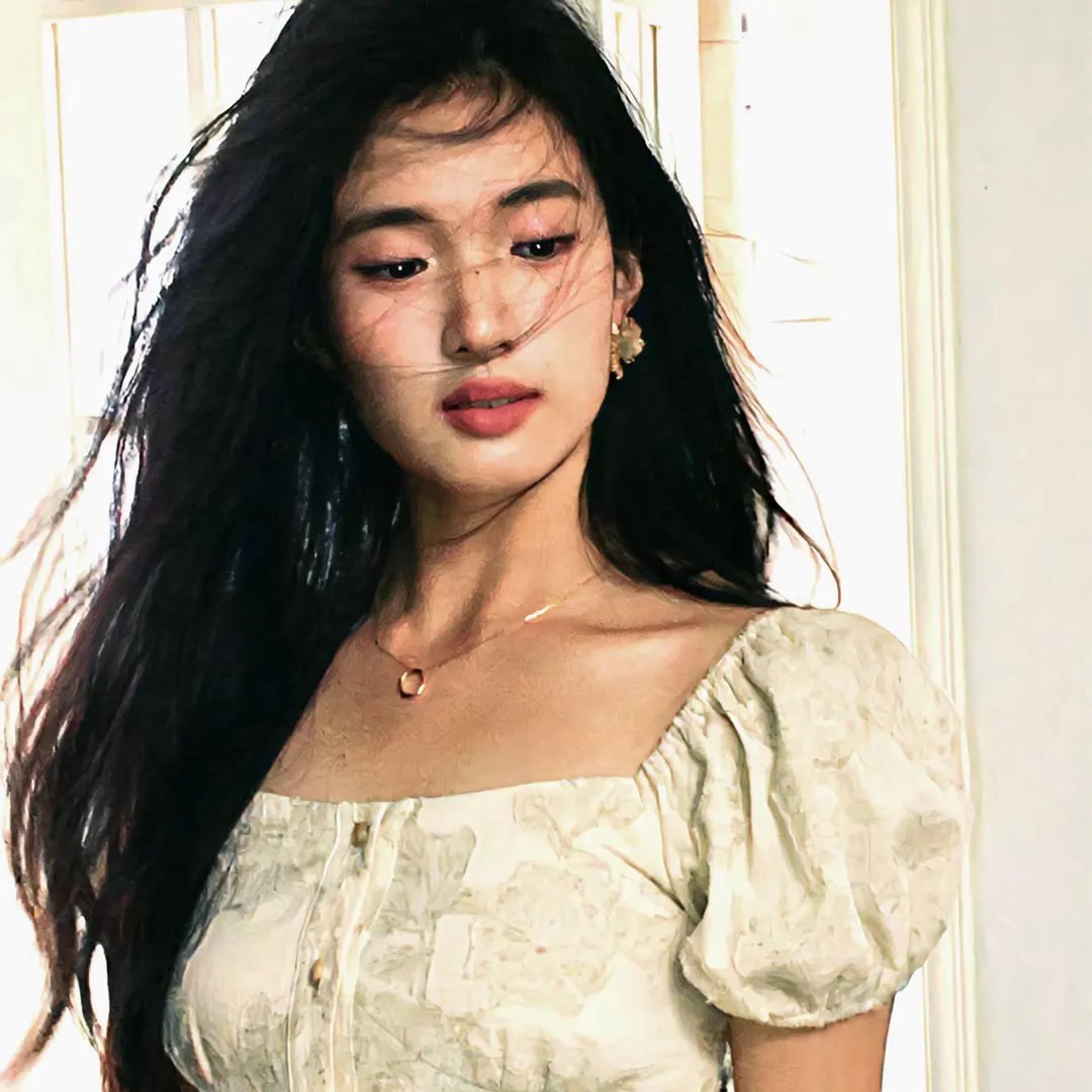 莱斯莉·琼斯：时间机器